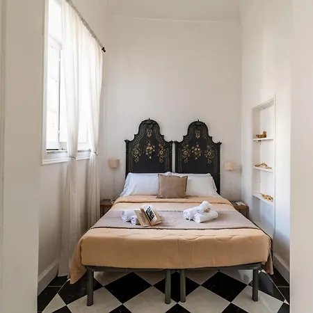 Lodge Milonghita Ortigia Syracuse