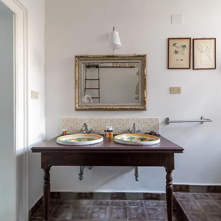 Milonghita Ortigia Lodge