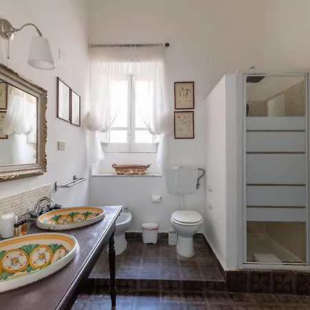 Lodge Milonghita Ortigia *